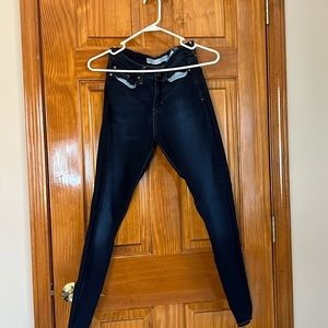 Levi’s-like new size 29/8 skinny jeans dark wash